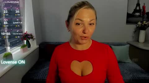 Snapshot of sweet___margaret chatting on October 2025 11:32:02 AM Margaret online show from October 2025 11:32:02 AM