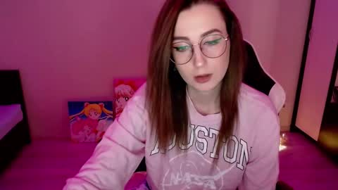 Alice online show from February 2025 06:15:02 PM