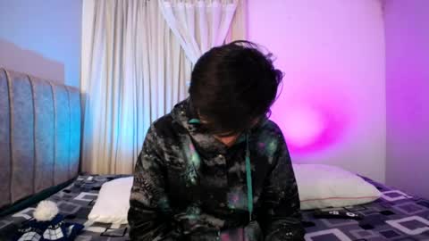 Andy online show from April 2026 02:33:01 AM