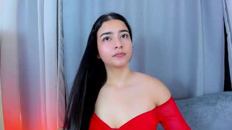 Snapshot of sweet_aura31 chatting on April 2026 07:26:02 PM Aura online show from April 2026 07:26:02 PM