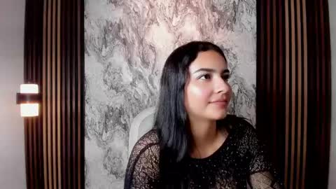 Snapshot of sweet_aura31 chatting on May 2026 08:03:01 PM Aura online show from May 2026 08:03:01 PM