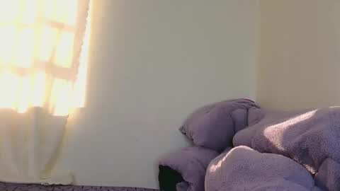 Snapshot of sweet_babees chatting on May 2026 01:28:02 PM sweetheart online show from May 2026 01:28:02 PM