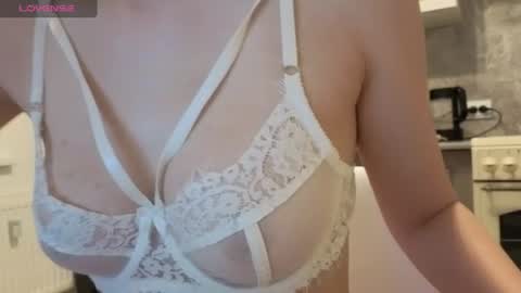 Snapshot of sweet_baby_kate chatting on June 2026 07:38:02 PM Kate and Erica online show from June 2026 07:38:02 PM