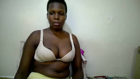 sweet_bella12 online show from November 2025 07:41:02 AM