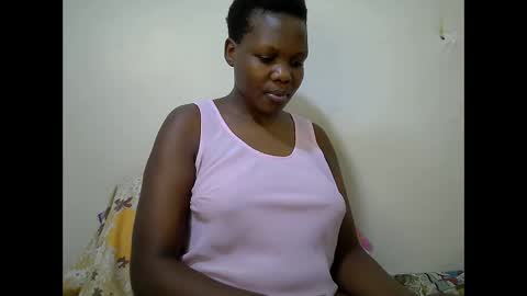 sweet_bella12 online show from November 2025 09:27:01 PM