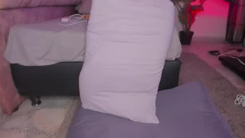 Snapshot of sweet_booty1 chatting on April 2026 04:54:01 PM Chelsy online show from April 2026 04:54:01 PM