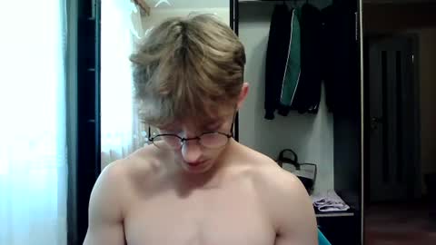 Snapshot of sweet_boy06 chatting on June 2026 09:57:02 AM Sweet boy06 online show from June 2026 09:57:02 AM