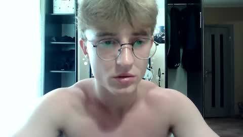 Snapshot of sweet_boy06 chatting on July 2026 12:55:01 PM Sweet boy06 online show from July 2026 12:55:01 PM