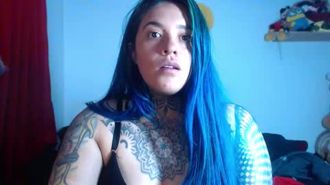 Bubbles online show from November 2025 03:06:01 AM