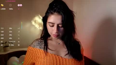 Snapshot of sweet_cami1 chatting on July 2026 05:15:01 AM Camila online show from July 2026 05:15:01 AM