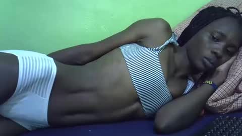 sweet_candie01 online show from October 2025 06:21:02 AM