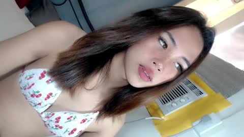 Snapshot of sweet_cassy12 chatting on May 2026 03:23:01 AM sweet_cassy12 online show from May 2026 03:23:01 AM