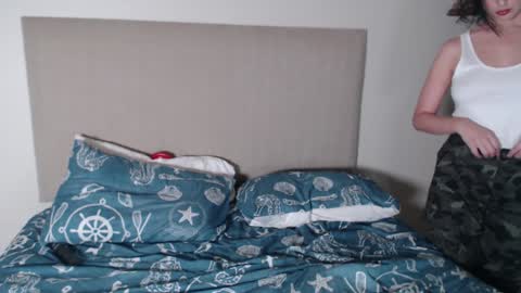 Snapshot of sweet_chantelle chatting on February 2025 12:40:02 AM Chantelle online show from February 2025 12:40:02 AM