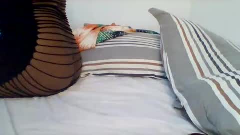 sweet_cherry007 online show from February 2025 06:43:01 PM