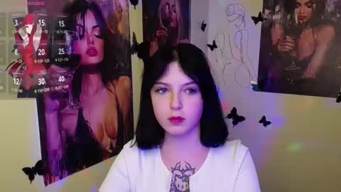 Snapshot of sweet_cherryg chatting on March 2025 05:00:02 PM Ivy online show from March 2025 05:00:02 PM