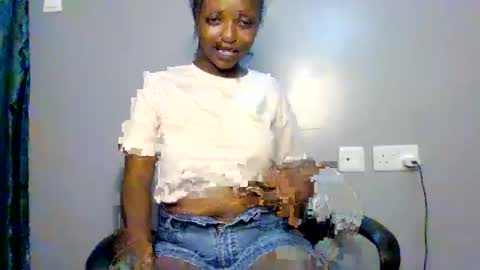 sweet_ebony001 online show from March 2026 06:11:01 PM