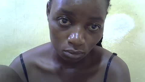 Snapshot of sweet_elena24 chatting on June 2026 07:22:02 AM shillah online show from June 2026 07:22:02 AM