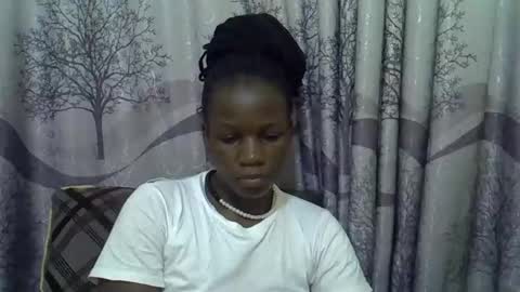 Snapshot of sweet_elisa001 chatting on May 2026 01:57:01 AM Edah online show from May 2026 01:57:01 AM