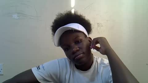 Snapshot of sweet_elisa001 chatting on May 2026 01:05:02 PM Edah online show from May 2026 01:05:02 PM