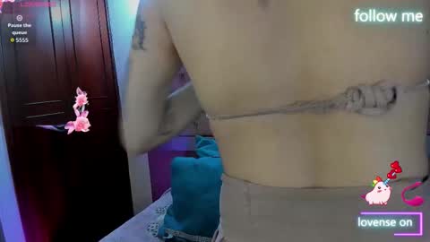  emmili  online show from February 2026 12:00:01 PM