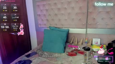  emmili  online show from April 2026 12:03:02 PM