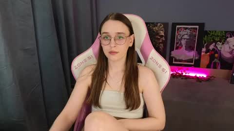 Snapshot of sweet_frosty chatting on June 2026 02:59:01 AM Alice online show from June 2026 02:59:01 AM
