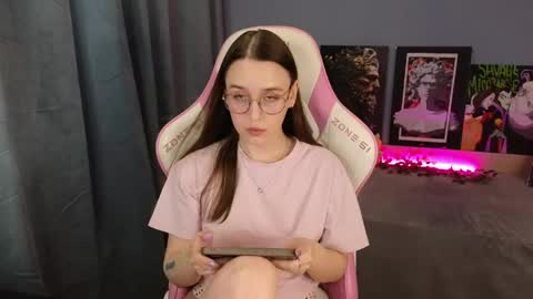 Snapshot of sweet_frosty chatting on June 2026 03:07:01 AM Alice online show from June 2026 03:07:01 AM