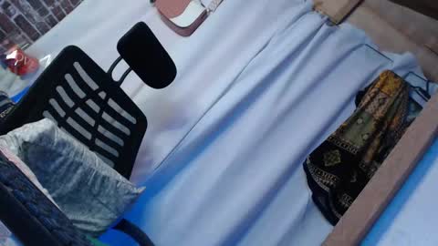 hanna mae online show from April 2026 09:38:01 PM