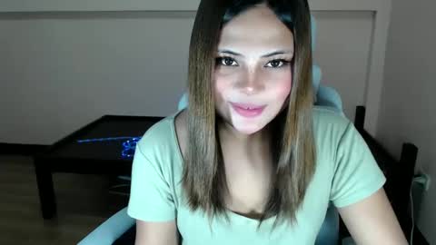 Snapshot of sweet_hard_queenxxx chatting on February 2025 02:20:02 AM sophia daisy online show from February 2025 02:20:02 AM