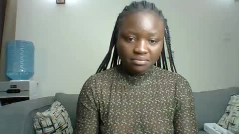Snapshot of sweet_jenica chatting on January 2025 04:43:01 AM ESTHER NEEMA online show from January 2025 04:43:01 AM