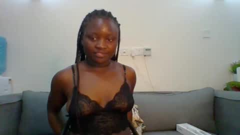 Snapshot of sweet_jenica chatting on January 2025 07:54:01 AM ESTHER NEEMA online show from January 2025 07:54:01 AM