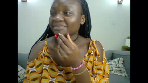 Snapshot of sweet_jenica chatting on February 2025 05:58:01 AM ESTHER NEEMA online show from February 2025 05:58:01 AM