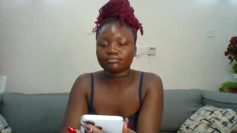 Snapshot of sweet_jenica chatting on March 2025 04:56:01 AM ESTHER NEEMA online show from March 2025 04:56:01 AM
