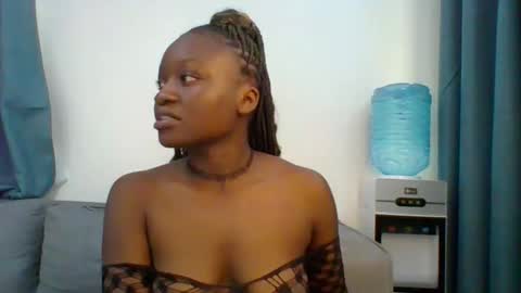 Snapshot of sweet_jenica chatting on September 2025 04:33:02 AM ESTHER NEEMA online show from September 2025 04:33:02 AM