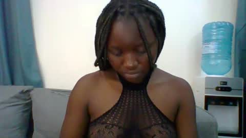 Snapshot of sweet_jenica chatting on September 2025 05:01:02 AM ESTHER NEEMA online show from September 2025 05:01:02 AM