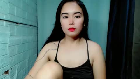 Snapshot of sweet_laika chatting on May 2026 03:57:02 AM LAIKA online show from May 2026 03:57:02 AM