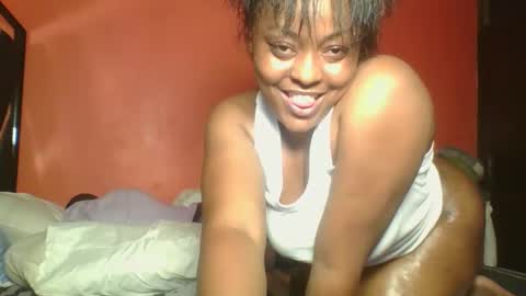 Lavivah and Tyle online show from September 2025 12:29:02 PM