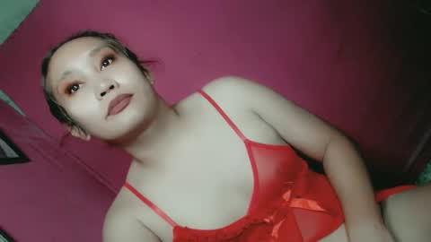 Snapshot of sweet_lover5 chatting on February 2025 03:54:02 PM SWEET LOVE online show from February 2025 03:54:02 PM