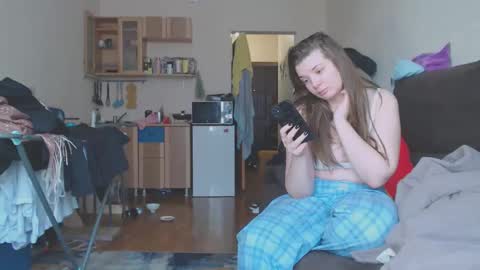 Snapshot of sweet_martinique chatting on April 2026 06:11:02 AM TexasPAWG101 online show from April 2026 06:11:02 AM