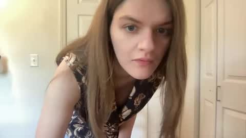 Sweet May online show from June 2026 05:47:02 PM