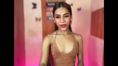 Snapshot of sweet_nikki03 chatting on September 2025 06:58:02 AM sweet_nikki03 online show from September 2025 06:58:02 AM