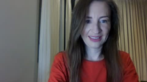 sweet_poeme online show from June 2026 12:20:01 PM