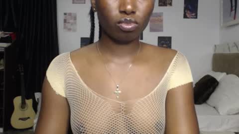 Nancy online show from November 2025 07:40:01 AM