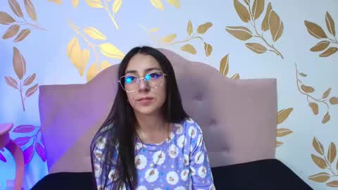 Sammy Lauren online show from February 2025 03:52:02 AM