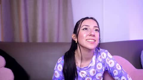 Sammy Lauren online show from September 2025 04:27:02 AM