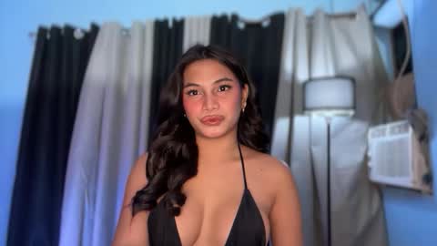 Snapshot of sweet_scarllet12 chatting on April 2026 02:03:02 PM SCARLLET online show from April 2026 02:03:02 PM