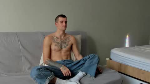 sweet_smith8 online show from October 2025 07:53:01 AM