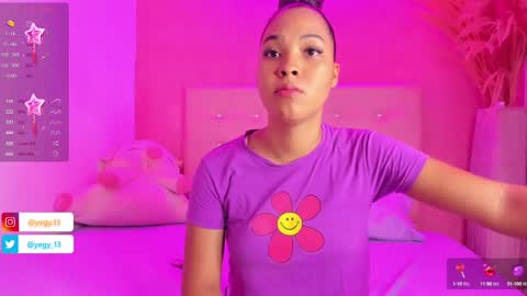 Snapshot of sweet_starxx chatting on January 2025 04:27:02 PM Yeileen online show from January 2025 04:27:02 PM