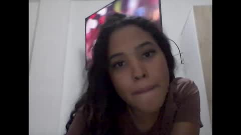 Snapshot of sweet_starxx chatting on February 2025 03:55:02 AM Yeileen online show from February 2025 03:55:02 AM