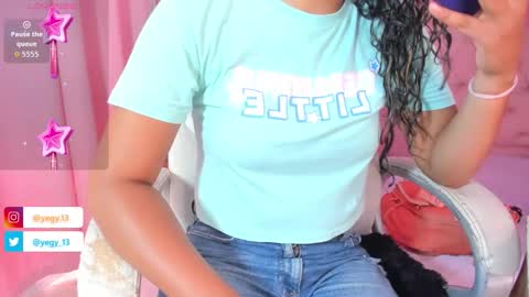 Snapshot of sweet_starxx chatting on September 2025 04:50:02 PM Yeileen online show from September 2025 04:50:02 PM